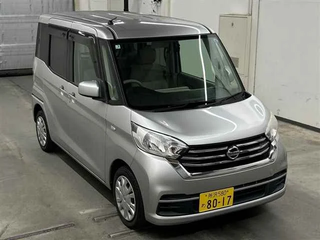 Nissan Dayz Roox B21A 2019